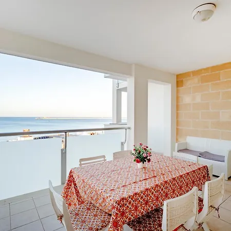 Rosato 60-terrazza Sul Mare Bari