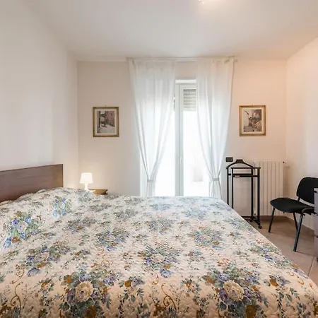 Rosato 60-terrazza Sul Mare Apartment *